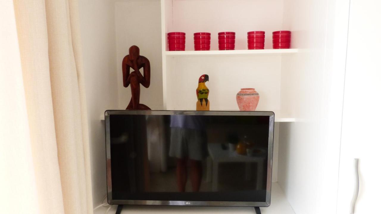 Studio With Access To The Garden. Open Pool. Beach Very Close. Wifi & Netflix Free Apartment Benalmádena Exterior foto