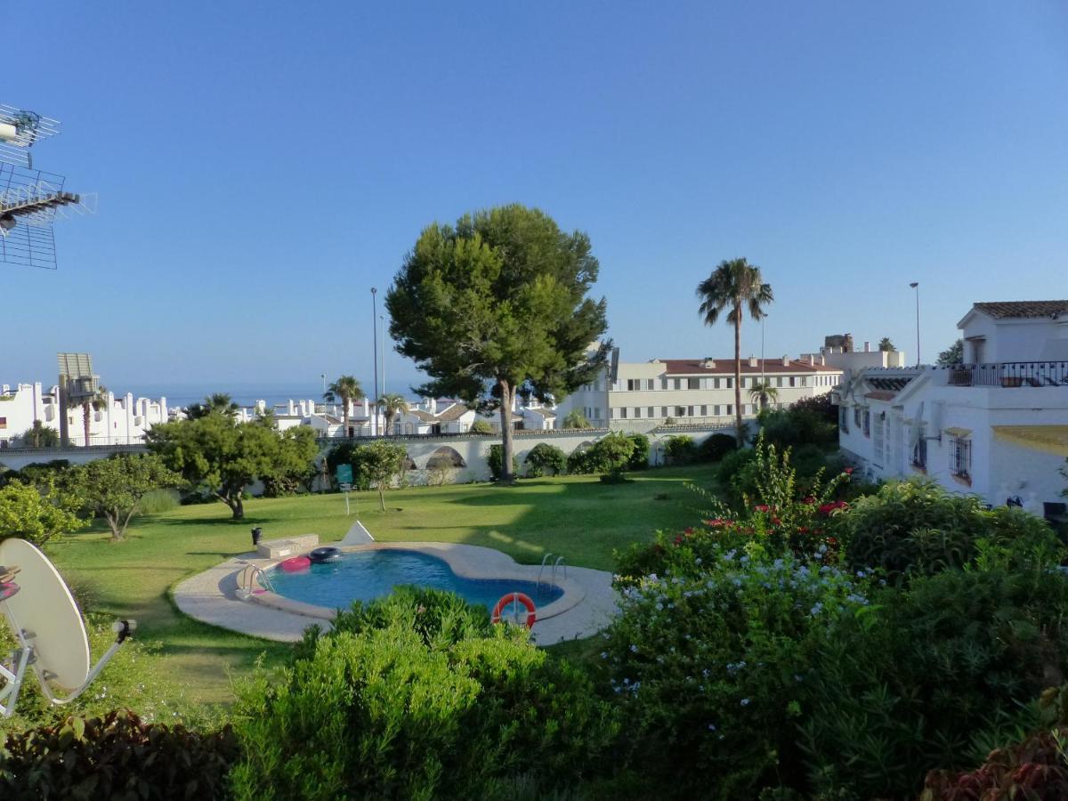 Studio With Access To The Garden. Open Pool. Beach Very Close. Wifi & Netflix Free Apartment Benalmádena Exterior foto