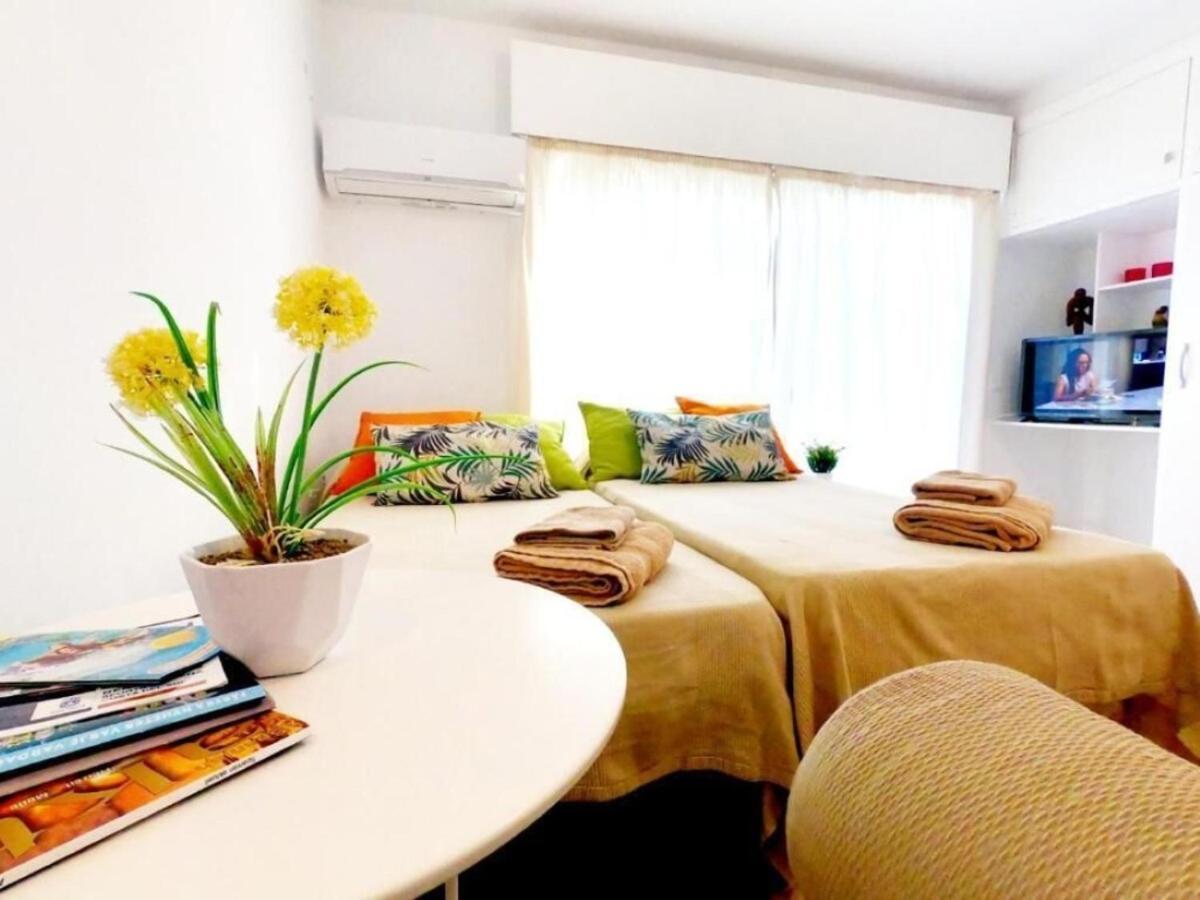 Studio With Access To The Garden. Open Pool. Beach Very Close. Wifi & Netflix Free Apartment Benalmádena Exterior foto