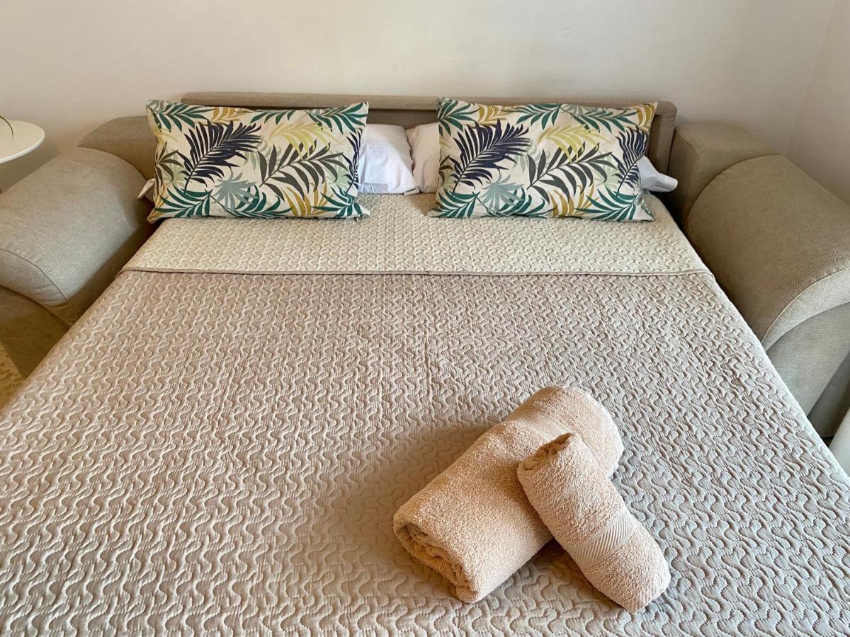 Studio With Access To The Garden. Open Pool. Beach Very Close. Wifi & Netflix Free Apartment Benalmádena Exterior foto